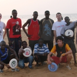 Gavroche des Moustix sur les plages de Dakar (Sénégal)